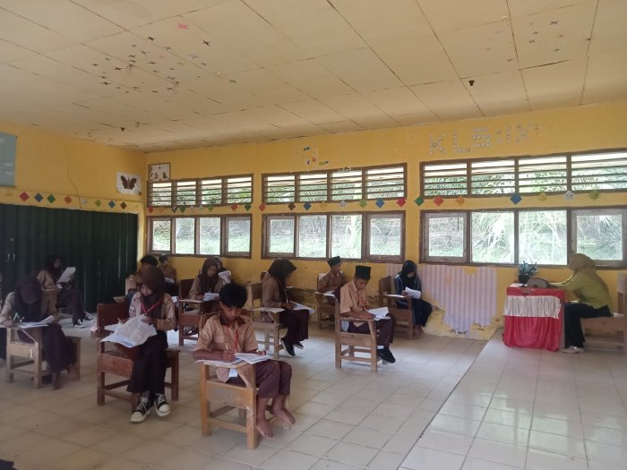 MTsN 4 Merangin Sukses Laksanakan Ujian Madrasah Tahun 2025/2026