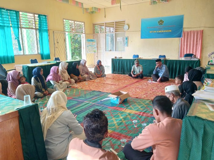 MTsN 4 Merangin Sosialisasikan TKA 2026 kepada Wali Murid
